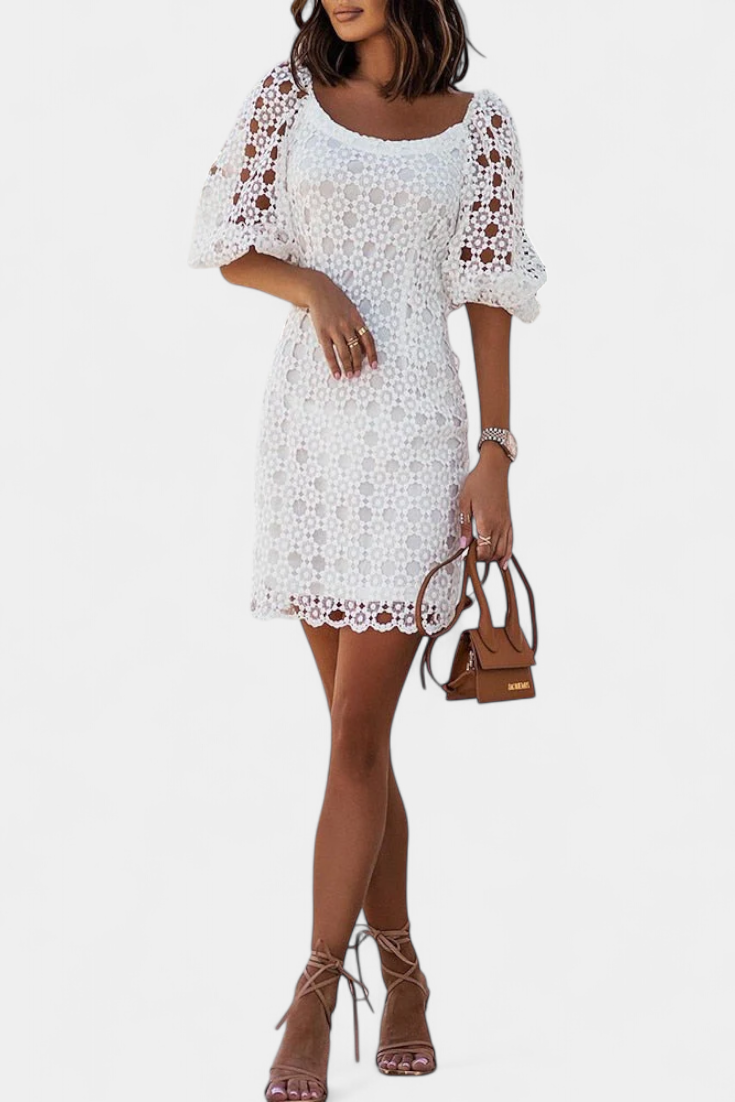 Engracia Vestido Corto de Encaje